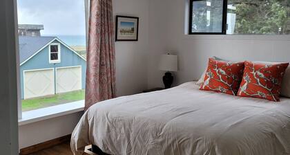 Mendocino Ocean View Apartment #6