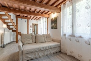 Living area - La Limonaia - Sweet Dreams in Florence (Firenze)