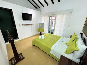 Deluxe Room | Laptop workspace, soundproofing, free WiFi - Beraka Boutique (Villa de Leyva)