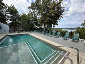 Pool - Serenity Now Quiet 4 BDR Next to Margaritaville! (Osage Beach)