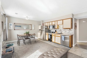 Condo, 1 King Bed with Sofa bed, Patio, Garden View (The Memorable Place) | Private kitchen | Coffee/tea maker - The Memorable Place Stay in the Heart of Branson (Branson)