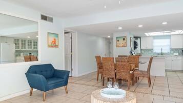 Condo, Multiple Beds, Patio, Pool View (Shoot the Breeze at Cocoa Beach) | Interior