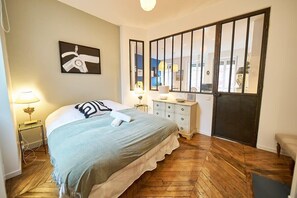 1 bedroom, iron/ironing board, WiFi, bed sheets - Le Terme – Beautifully decorated apartment in downtown Lyon (Lyon)