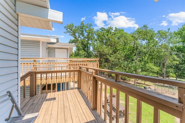 Terrace/patio - Enchanted Woods Retreat Branson (Branson)