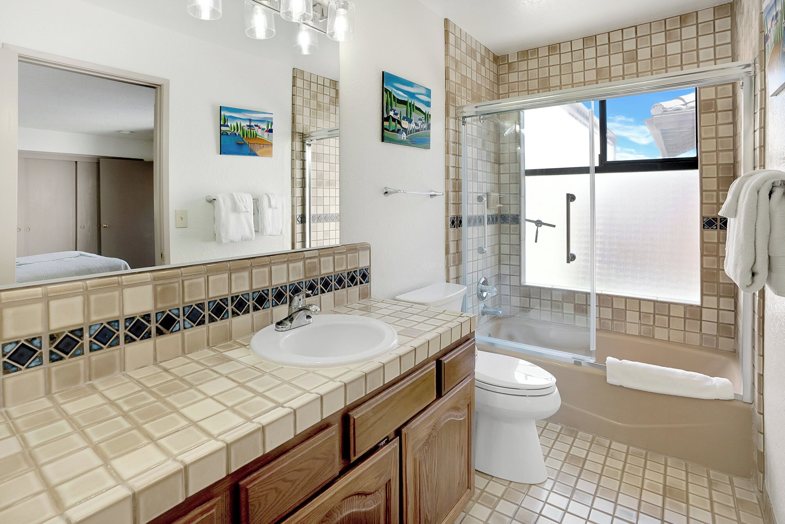 House, Multiple Beds, Patio, Garden View (La Selva Beach Haven) | Bathroom