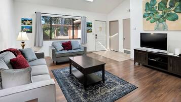 House, Multiple Beds, Patio, Garden View (La Selva Beach Haven) | Living area | 42-inch flat-screen TV with digital channels, fireplace