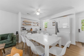House, Multiple Beds, Patio, Garden View (Whispering Woods Retreat) | Interior