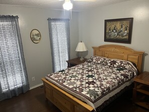 3 soverom, strykejern/-brett, wi-fi og sengetøy