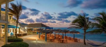 Studio at Wyndham Reef Resorts