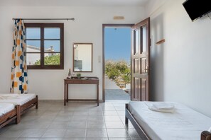 1 bedroom, free WiFi, bed sheets