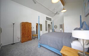 5 bedrooms, free WiFi, bed sheets, wheelchair access