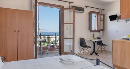 Studio 'Frantzis 4' avec vue sur la mer, Wi-Fi et climatisation