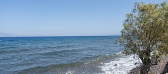 Studio Apartment 'Frantzis  1' with Sea View, Wi-Fi and Air Conditioning