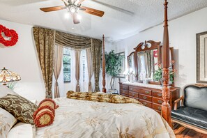 4 bedrooms, WiFi, bed sheets - Spacious Brandon Home: 10 Mi to Downtown Tampa! (Brandon)