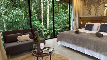 1 chambre, coffres-forts dans les chambres, bureau, Wi-Fi gratuit