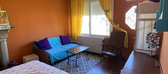 Maison Spacieuse et Agréable Avec Terrasse, à 25 mn de la mer