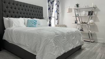 1 bedroom, iron/ironing board, travel cot, free WiFi