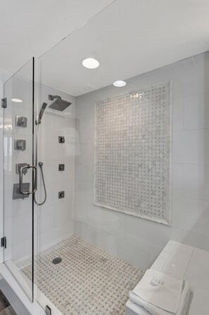 Hair dryer, towels