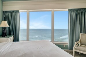 3 bedrooms, WiFi, bed sheets - "Sky-High Serenity: West-Facing 18th-Floor 3-Bedroom Condo in Beachside Two with Gulf Views!" at Sandestin Golf and Beach Resort! (Miramar Beach)