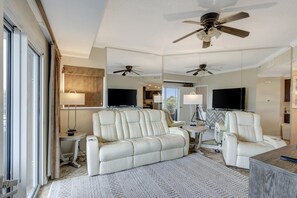 TV - 2BR Beachfront Condo w/ Gulf Views, Golf Cart, Amenities! (Miramar Beach)
