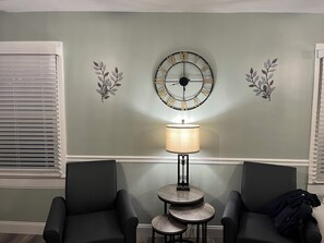 Interior - Bourbon Belle of Bardstown - Walk to Downtown & Ready for the Bourbon Trail! (Bardstown)