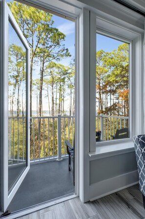 Interior - Bay-View Bliss: Lasata Condo Studio with Kitchenette & Serene Balcony! Sleeps Up to 4 Guests for a Relaxing Stay at Sandestin Golf and Beach Resort! (Miramar Beach)