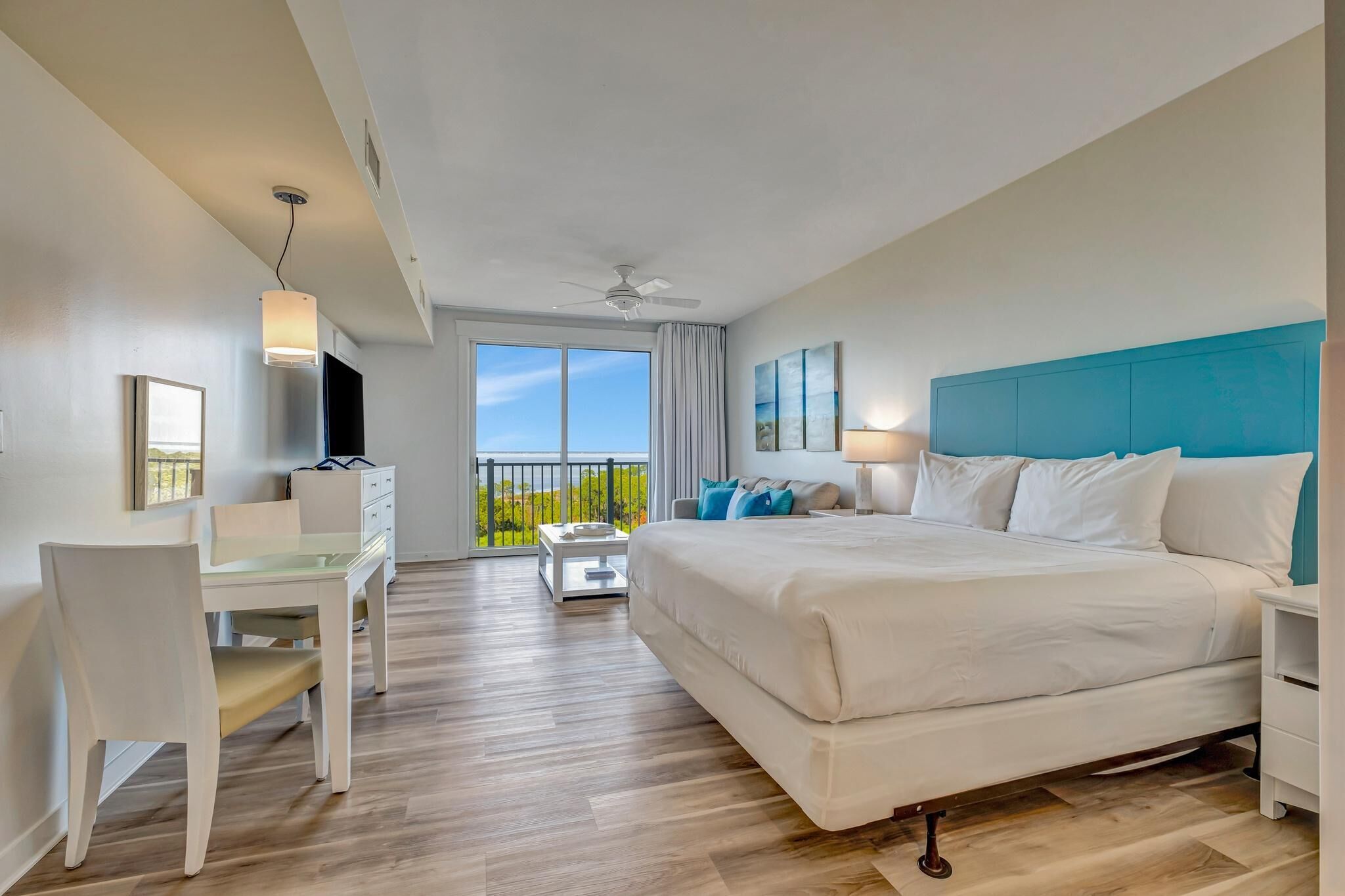 1 bedroom, internet, bed sheets