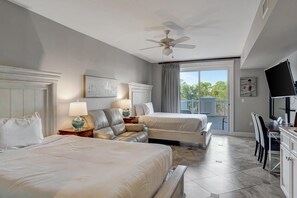 1 bedroom, Internet, bed sheets - Third-Floor Bay-View Studio with 2 queen beds sleep 4: Ideal for Conferences or Getaways at Sandestin Golf and Beach Resort! (Miramar Beach)