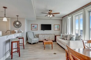 TV - Grand Sandestin Bayview Escape | Balcony Sunsets + Resort Perks (Miramar Beach)