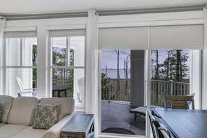 TV - Cozy 1-Bedroom Haven: Sleeps 4 at Sandestin Golf and Beach Resort! (Miramar Beach)