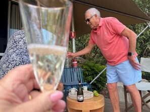 Property grounds - King Tent 2 Nelly bay (Nelly Bay)