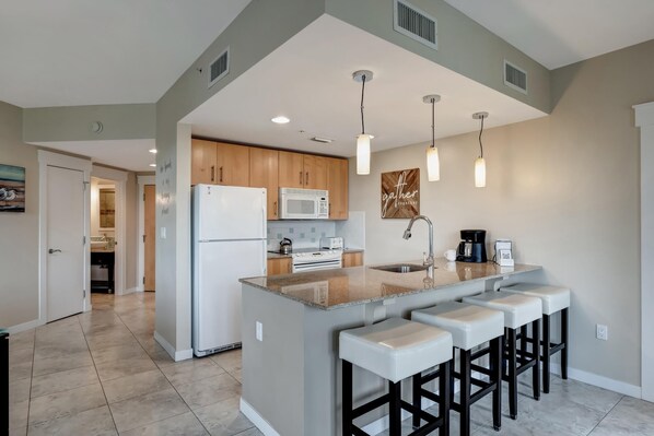Fridge, microwave, oven, stovetop - Elation Garden Oasis: 1BR | 1BA, Direct Access to Pool and The Village at Sandestin Golf and Beach Resort! (Miramar Beach)