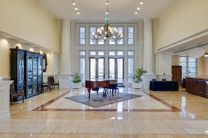 Lobby - "Poolside Retreat: 6th Floor 1BR | 1BA, King Bed, Stunning Views" at Sandestin Golf and Beach Resort! (Miramar Beach)