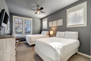 2 bedrooms, WiFi, bed sheets - Charming 2BR/2BA + Golf Cart, Wrap-Around Porch, Sandestin! (Miramar Beach)