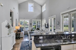 Interior - Stylish 2BR/2.5BA Oasis at Sandestin Golf and Beach Resort! (Miramar Beach)