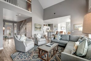 TV - Spacious 3BR/3.5BA Retreat - Sleeps 6 at Sandestin Golf and Beach Resort! (Miramar Beach)