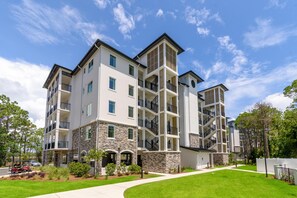 Exterior - Sandestin Oasis: 3-Bed Osprey Pointe, Stunning Views, Pool & Free Bikes at Sandestin Golf and Beach Resort! (Miramar Beach)