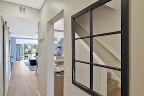 Interior - Lakeside Serenity: 3-Bed, 3-Bath + Golf Cart, Sandestin Views! (Miramar Beach)