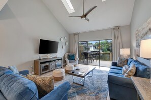 TV - Serene 3-Bed, 3-Bath Townhome with Lake Views & Spacious Deck at Sandestin Golf and Beach Resort! (Miramar Beach)
