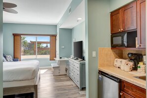 1 habitación, acceso a internet y ropa de cama