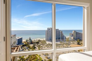 Interior - Scenic Studio Retreat * Double Queen Beds * Kitchenette * Sleeps 4 * at Sandestin Golf and Beach Resort! (Miramar Beach)