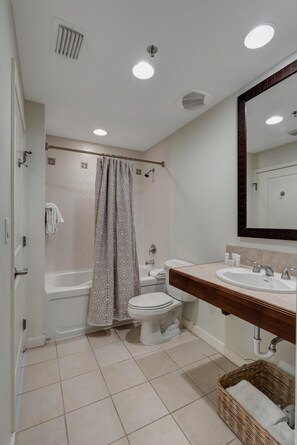Hair dryer, towels