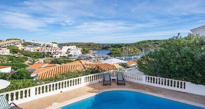 Villa Alma del Mar - Exceptional Villa with Marina Views & Pool