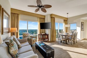 TV - Serenity in Sandestin: 1BR Ocean Views, Poolside Bar, Steps to Amenities! (Miramar Beach)