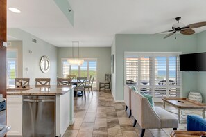 Interior - Sandestin Serenity: Luxe 1BR w/ Golf Cart, Scenic Balcony, Sun Deck, Spa Access & Exclusive Perks (Miramar Beach)