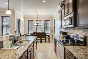 Fridge, microwave, oven, stovetop - 4BR Near Baytowne w/ 2 Golf Carts at Sandestin (Miramar Beach)