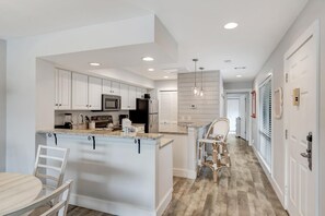 Fridge, microwave, oven, stovetop - Peaceful Waterside Retreat | King Bed + Views (Miramar Beach)