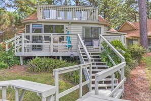 Terrace/patio - Charming 3BR/3BA Sandestin Home: Spacious Comfort, Golf Cart, Sleeps 6 (Miramar Beach)