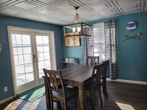 Dining - Beautiful home on the Back Bay of Lake Superior near Bay Mills Resort and Casino (Brimley)