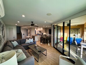 Smart-TV, Stereoanlage, Computerbildschirme